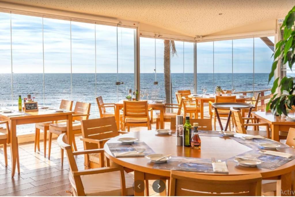 Algaida Beachfront - Seaview Studio Costa Del Sol Apartment Sitio de Calahonda Bagian luar foto